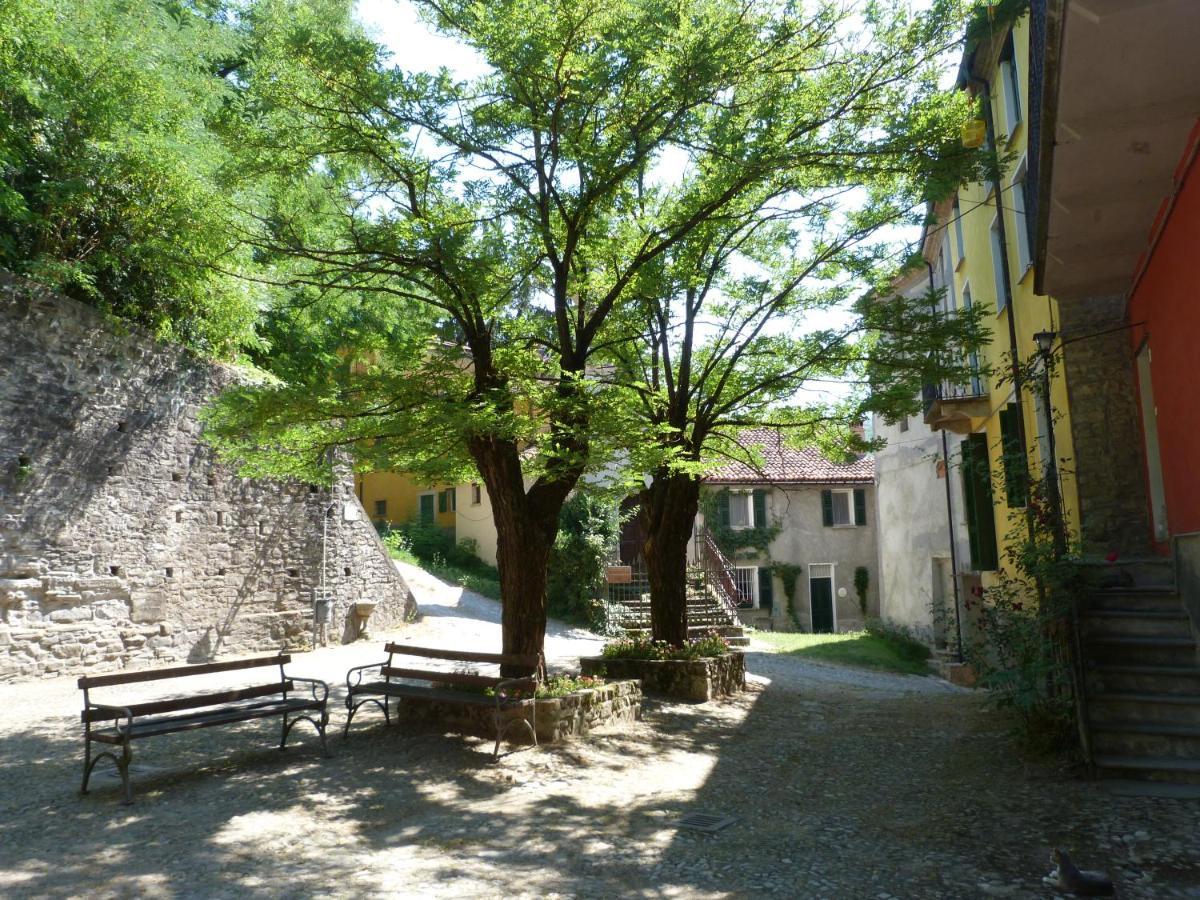 Bed & Breakfast Chiara San Sebastiano Curone Екстериор снимка